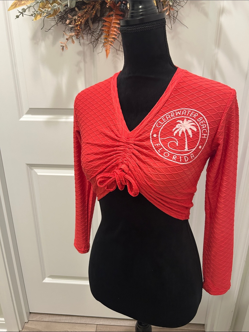Clearwater Beach Florida Coral Long-Sleeve Ribbed Ruched Cropped Top Size Small